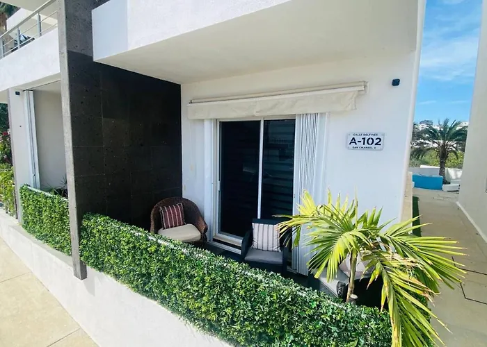 Сasa de vacaciones Cozy Cabo 2br, Shared Pool, Gated Community, 20 Walk To *
