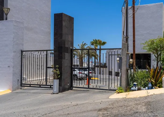 Сasa de vacaciones Cozy Cabo 2br, Shared Pool, Gated Community, 20 Walk To Cabo San Lucas
