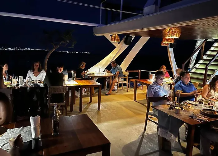 Cozy Cabo 2br, Shared Pool, Gated Community, 20 Walk To Сasa de vacaciones Cabo San Lucas